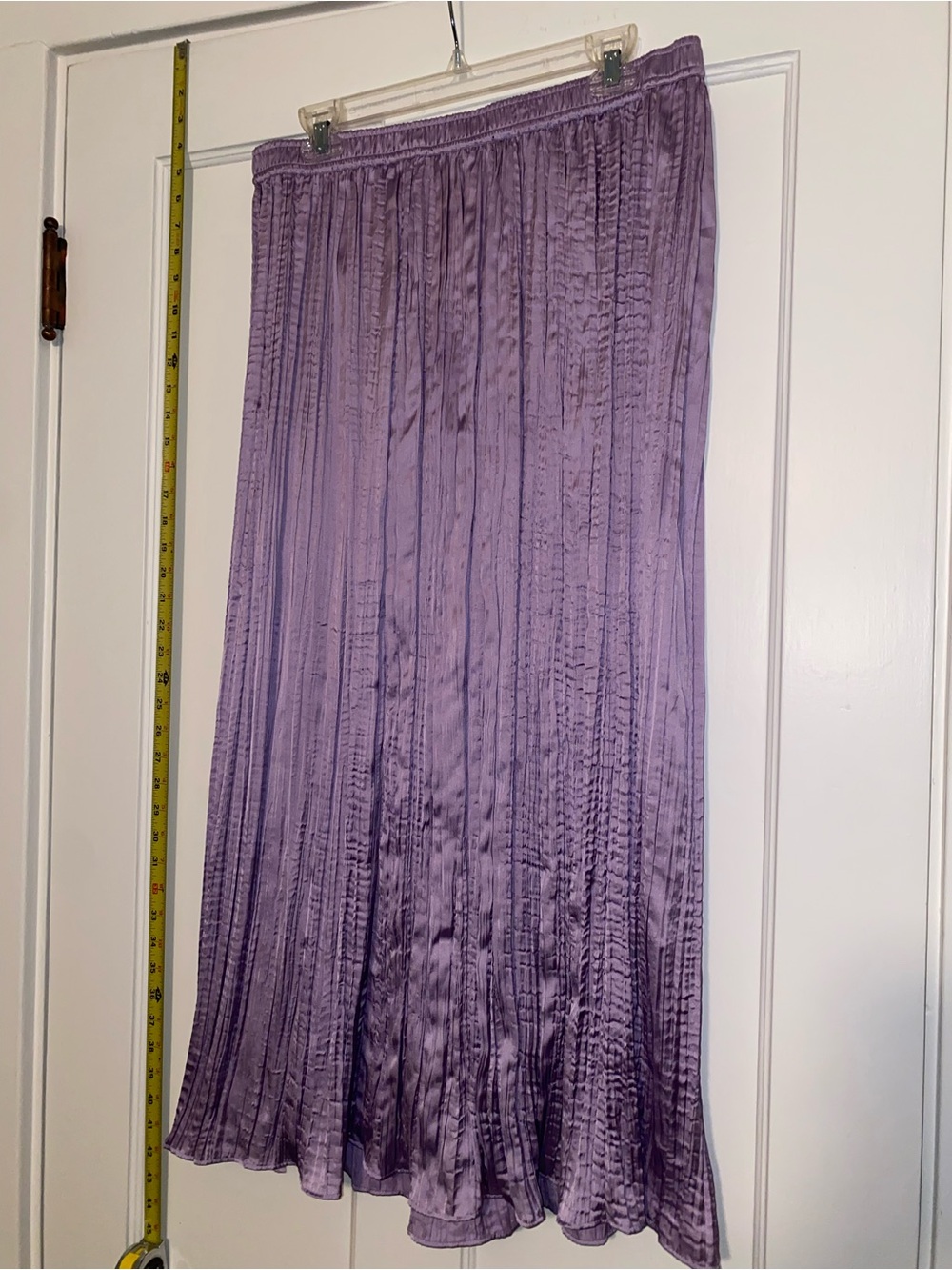 Simply Vera Vera wang lavender purple skirt with ruffles